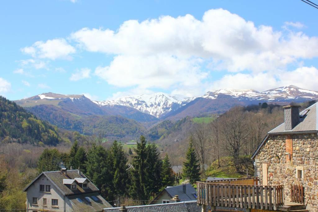 Maison De Varennes Chambon-sur-Lac Esterno foto